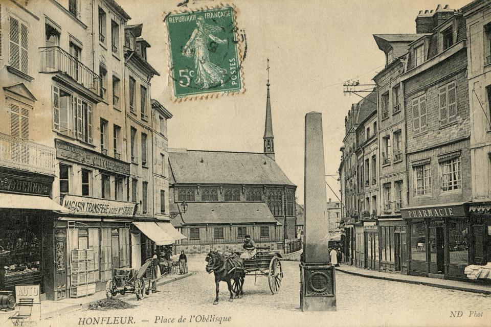 Honfleur place de l'Obélisque - Location maison de charme en Normandie